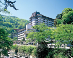 箱根湯本温泉　ホテル　おかだに格安で泊まる。
